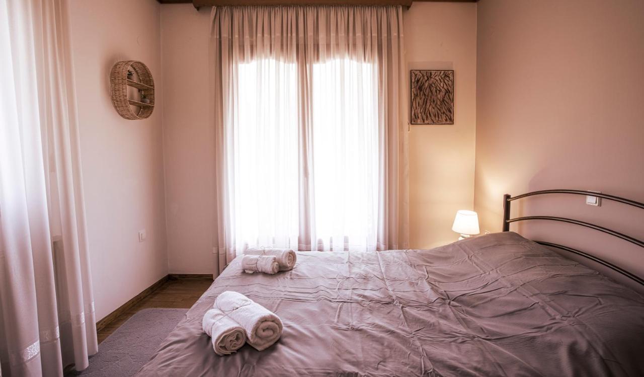 Georgia'S Guesthouse Кастория Экстерьер фото